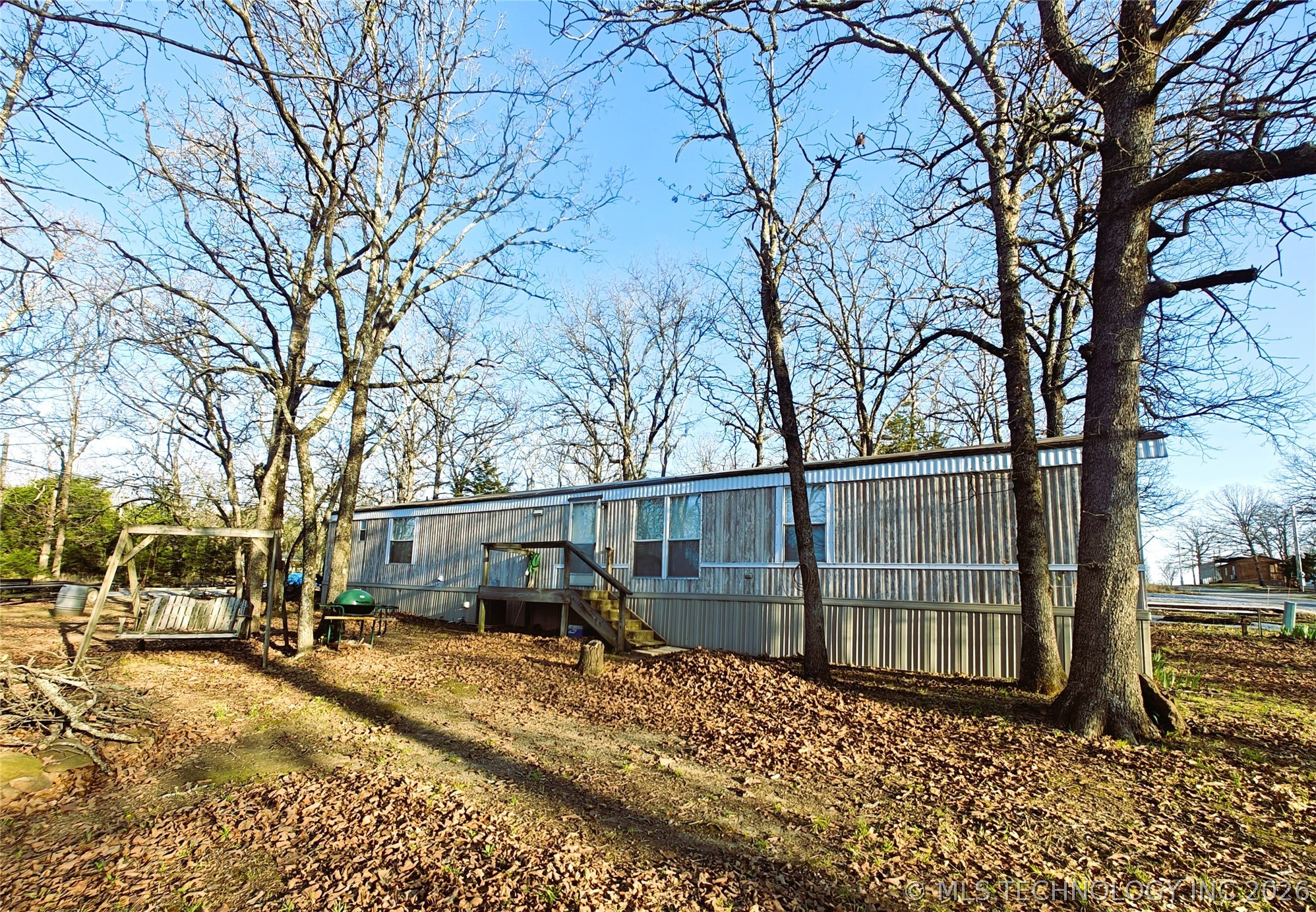 35999 S Arrowhead Drive Property Photo 1
