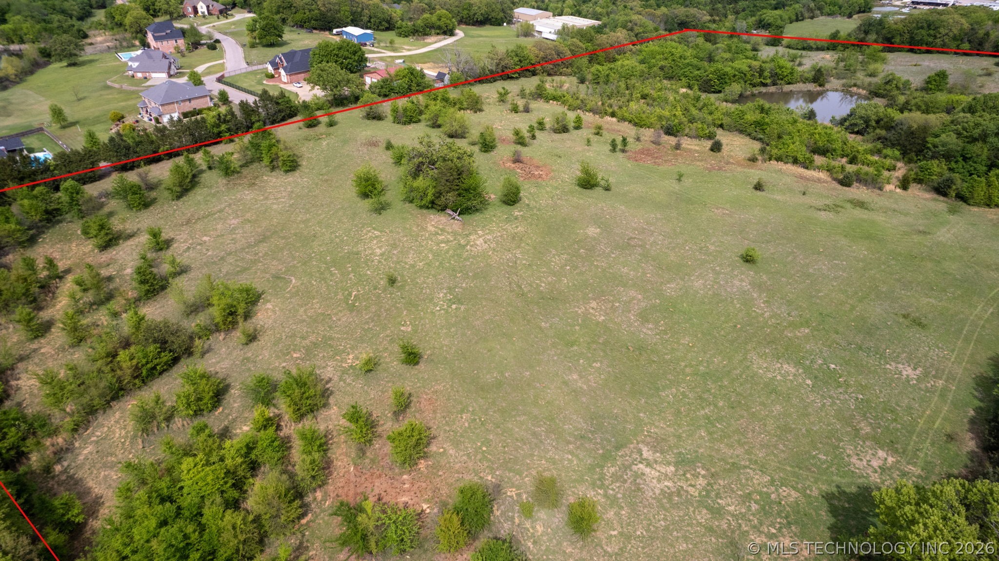 Hillcrest Heights Drive E Property Photo 13