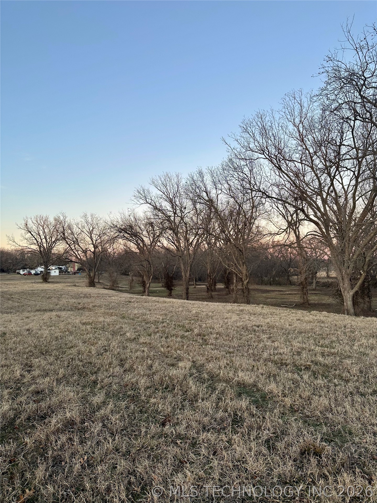 440860 E 269th Road Property Photo 2