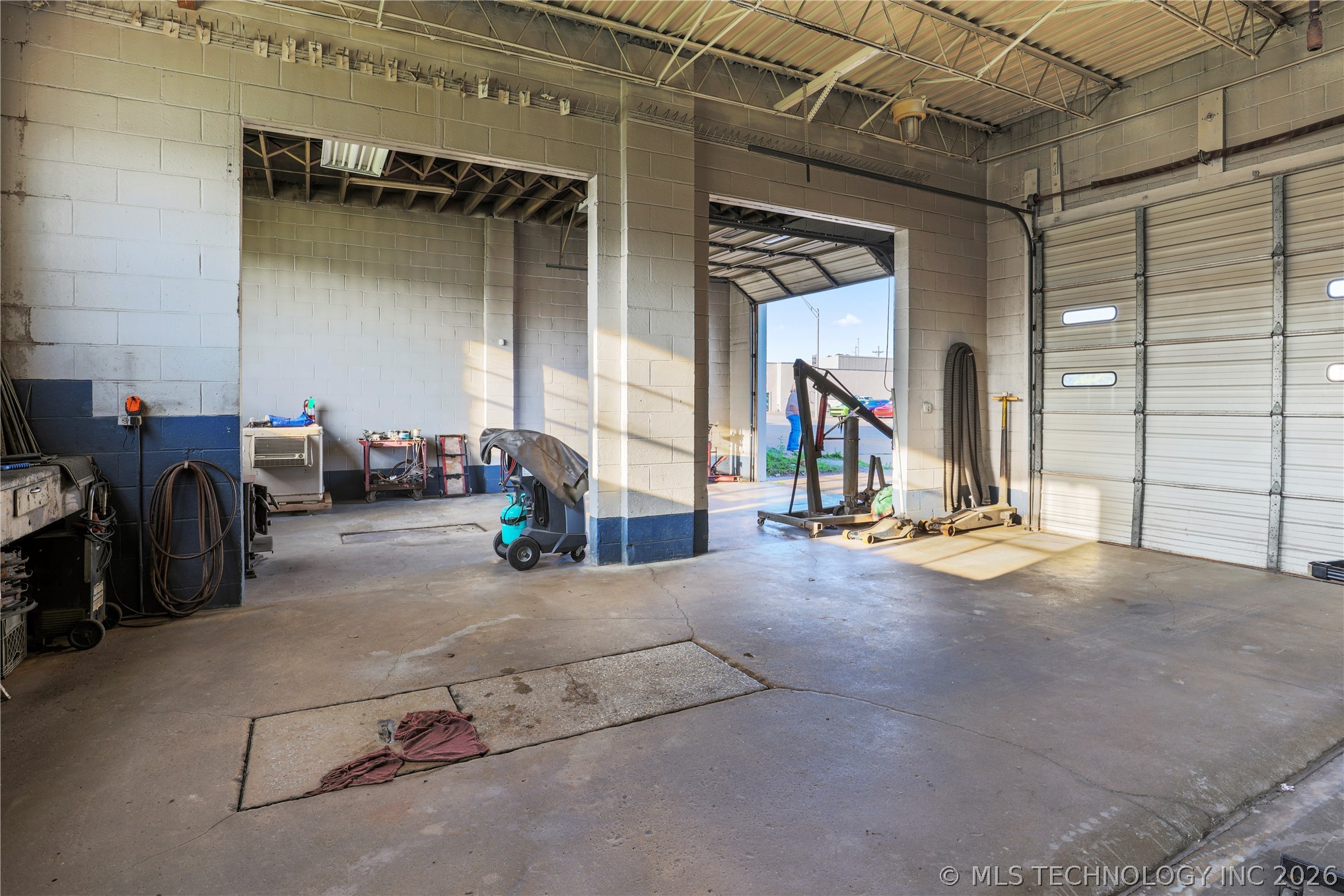 249 S Wilson Property Photo 14