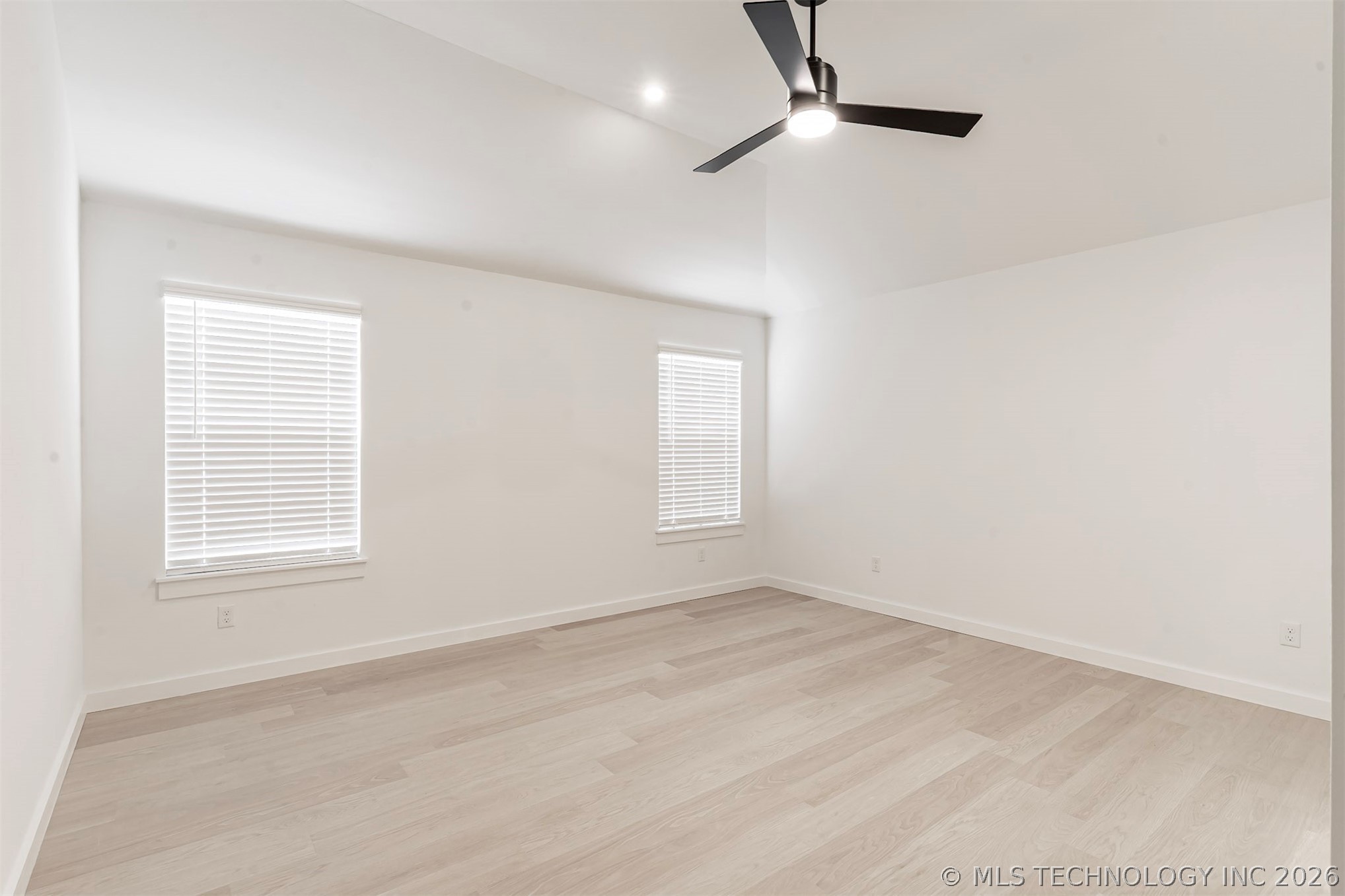 100 S 26th Street Property Photo 6