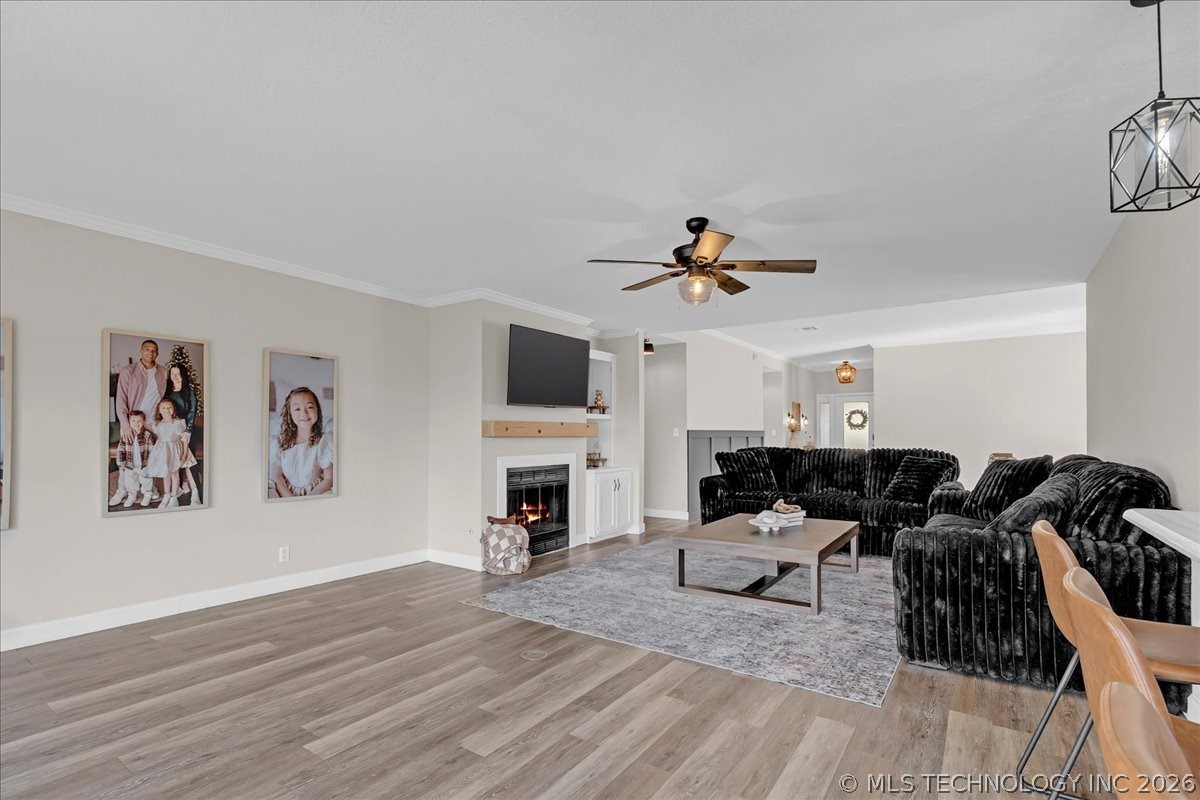 7122 E 100th Place Property Photo 13