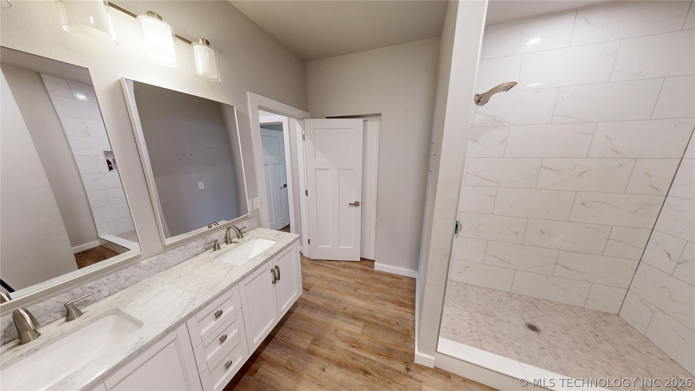 9620 N 89th Street E Property Photo 8
