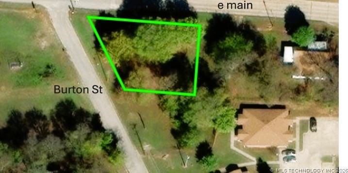 614 E Main Property Photo 1