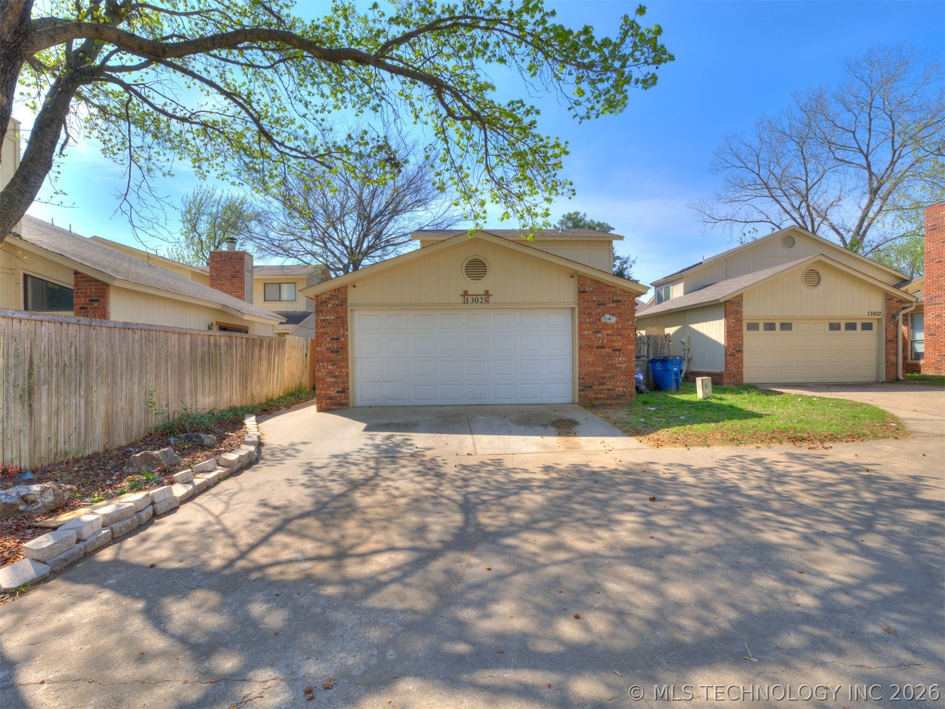 13025 E 28th Place Property Photo 1