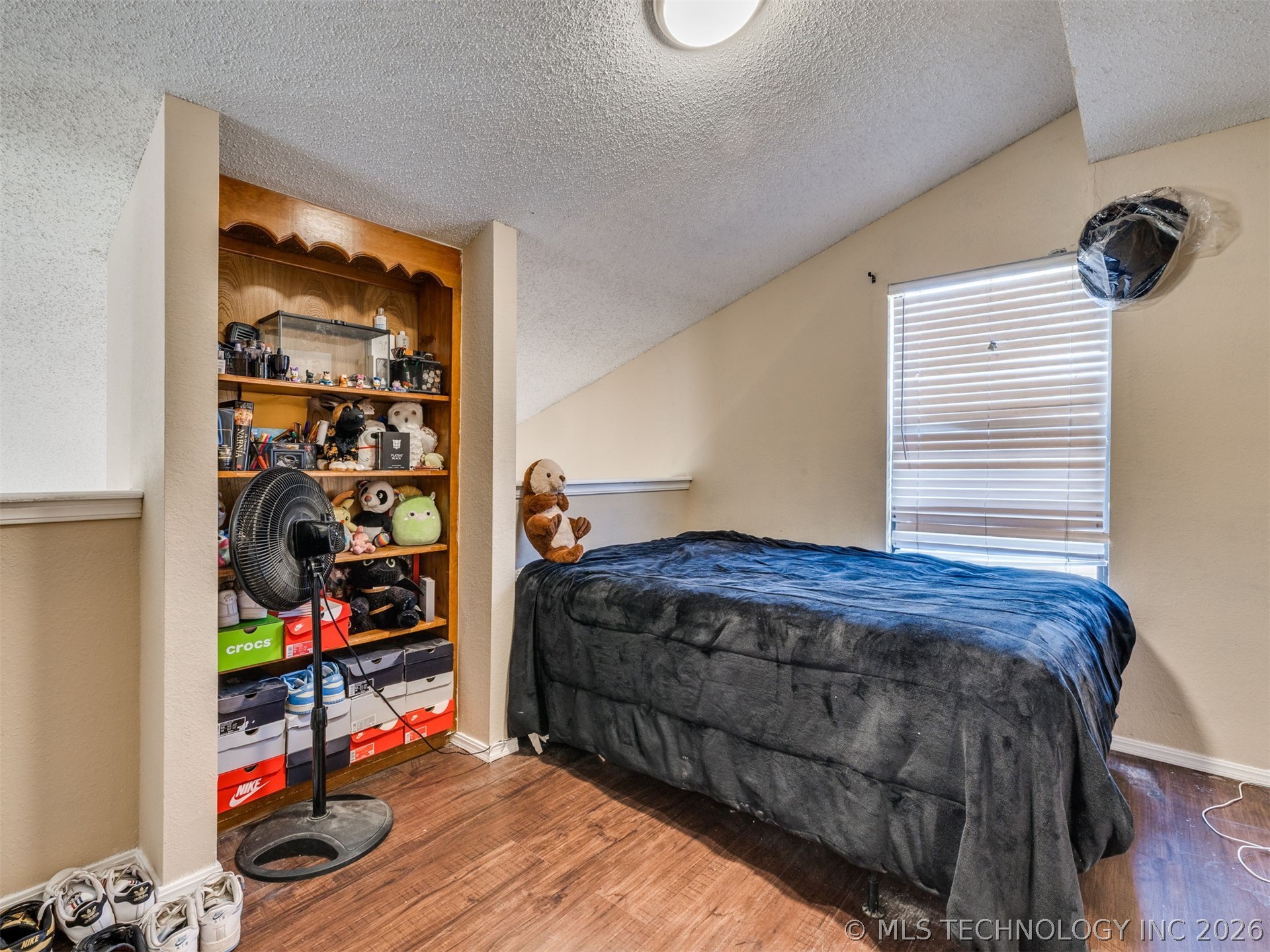 13025 E 28th Place Property Photo 20