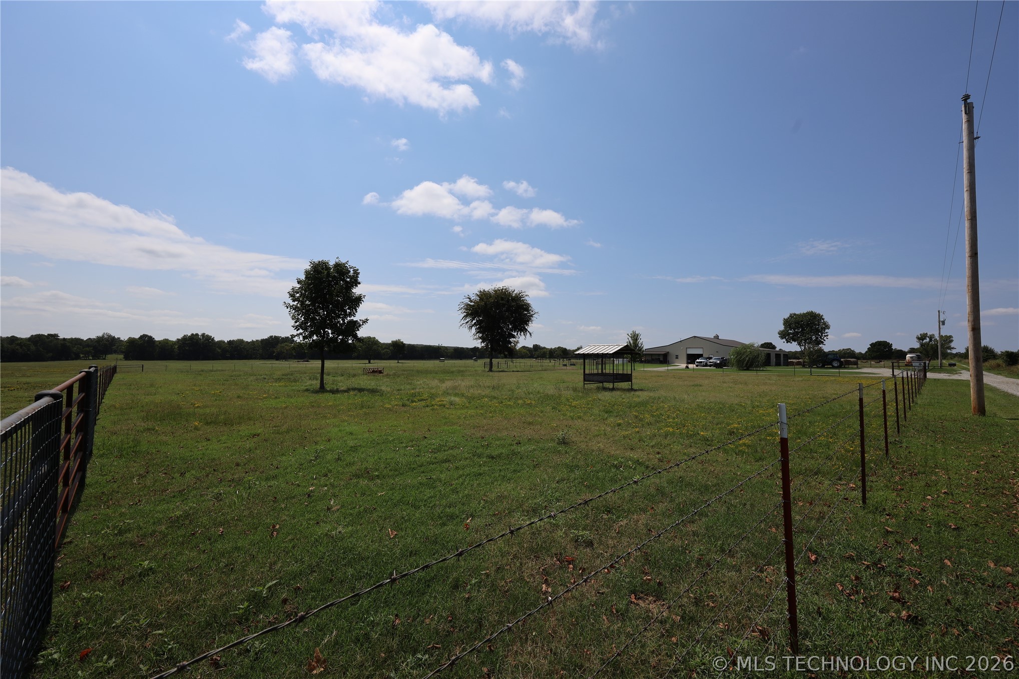 195 Cardell Property Photo 66