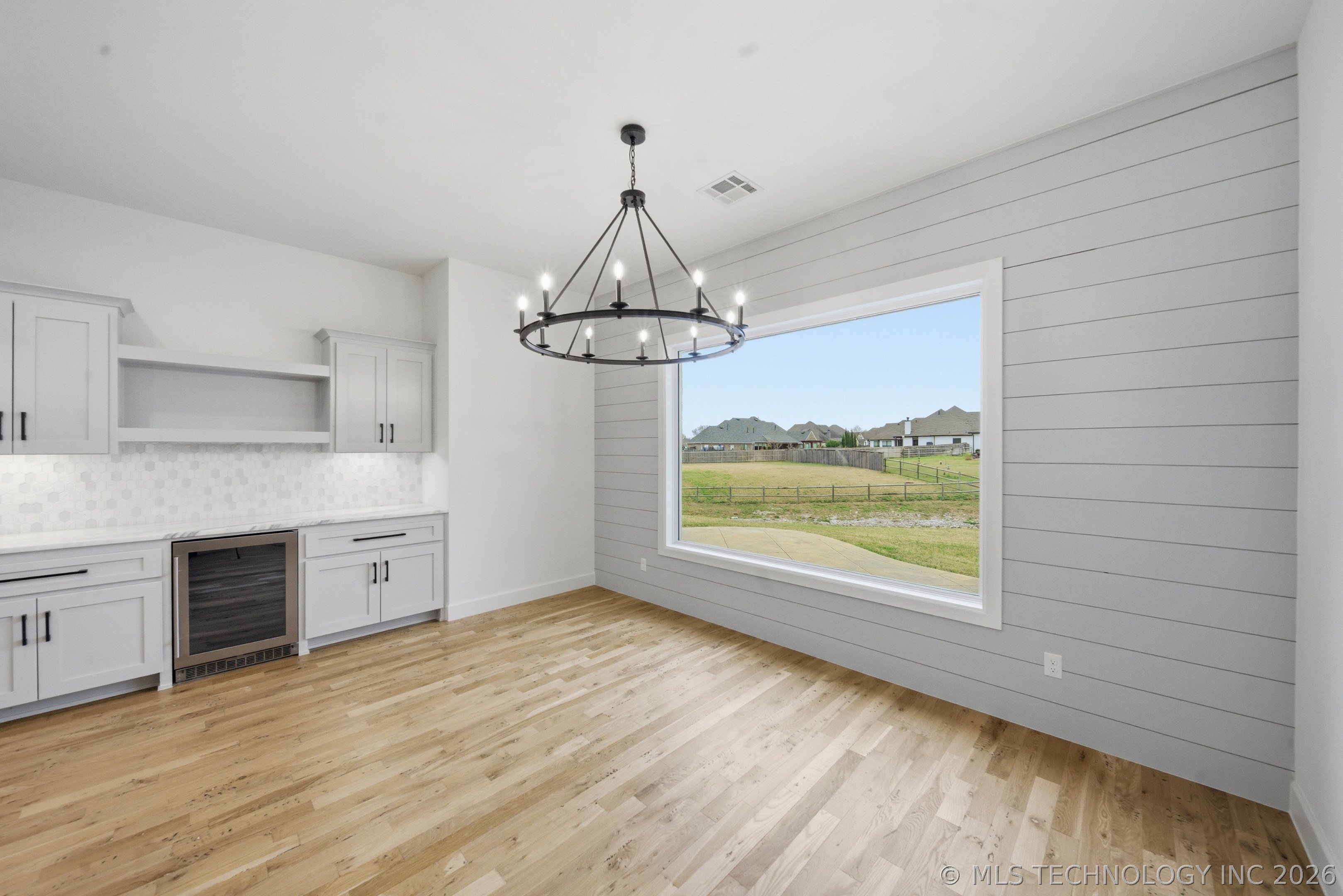 13644 S 28th Street Property Photo 10
