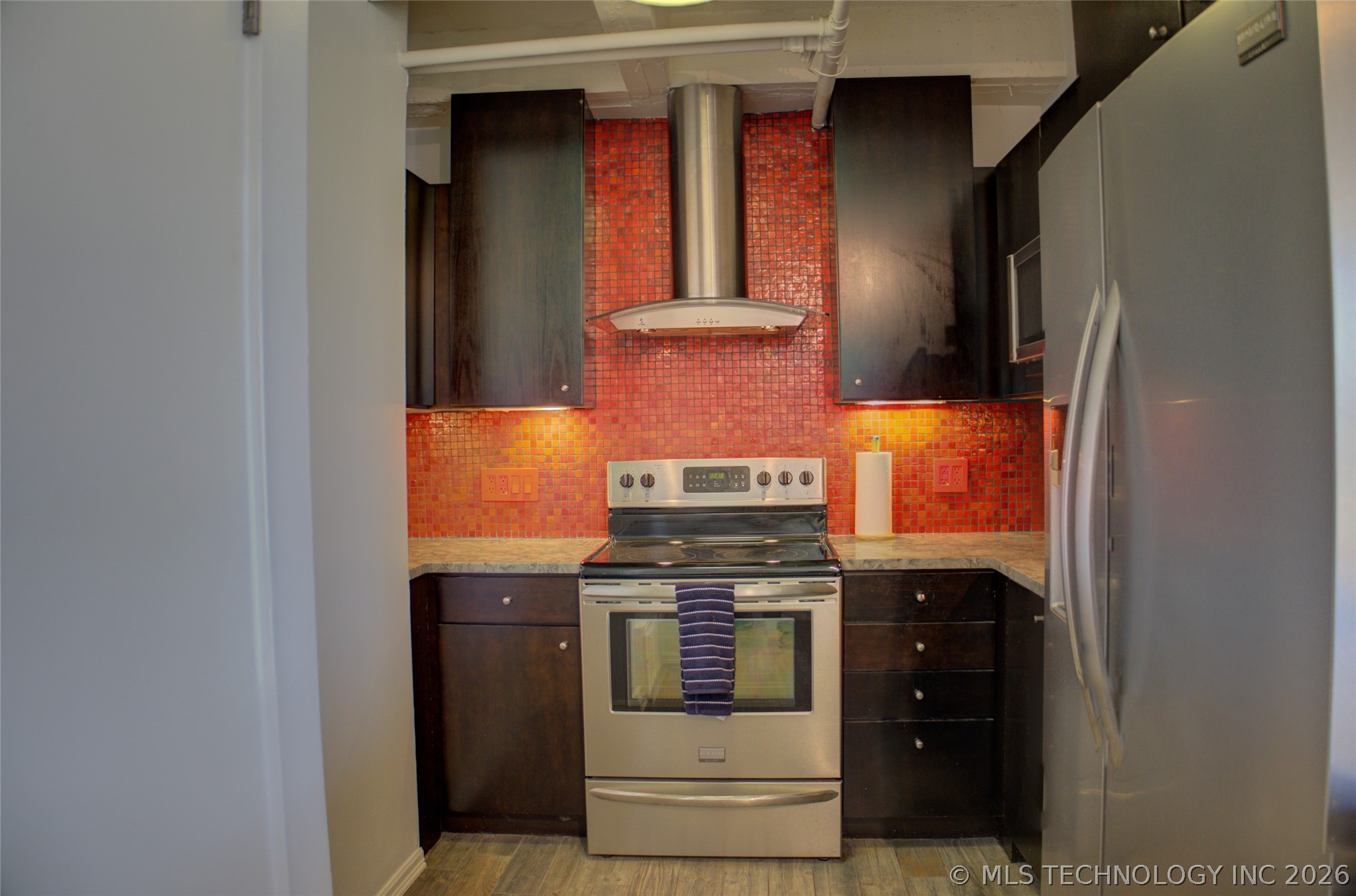 611 W 15th Street E1 Property Photo 16