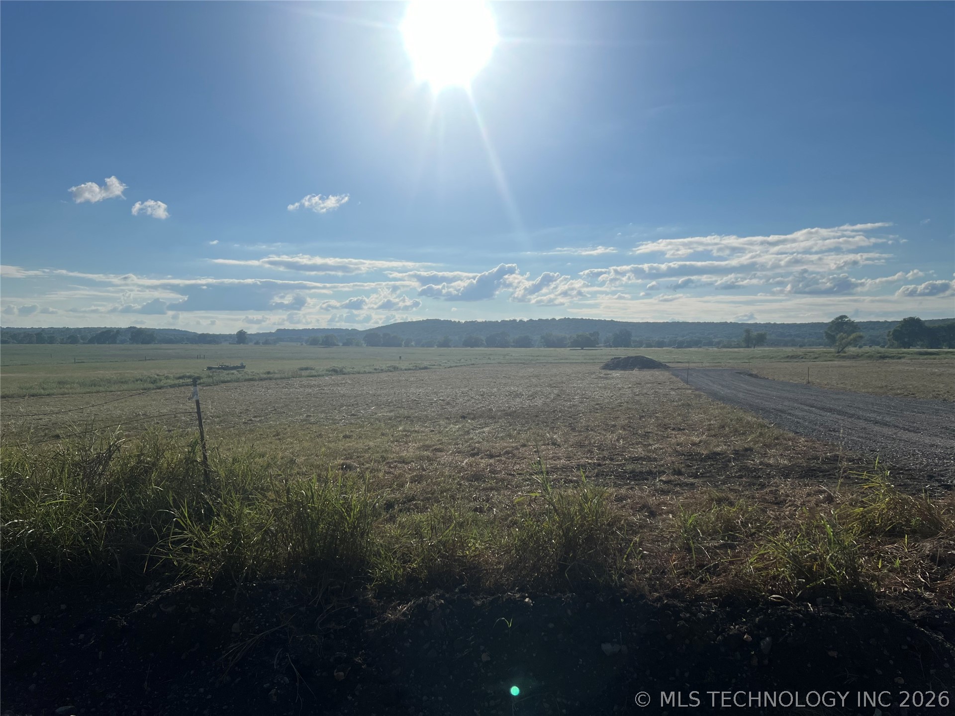 16991 W 829 Road Property Photo 1
