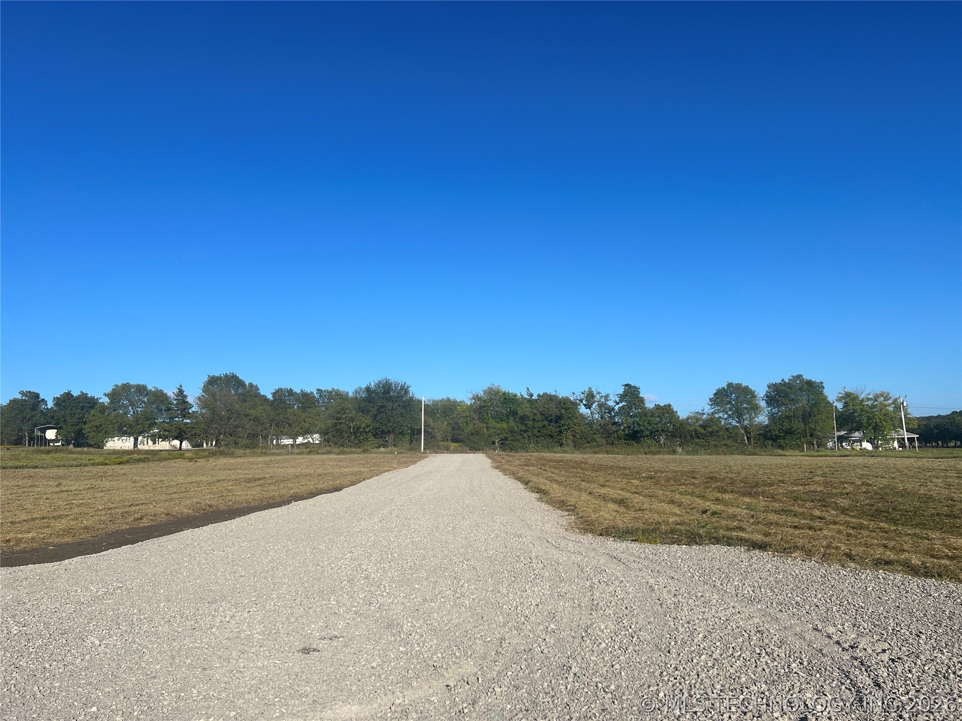 16991 W 829 Road Property Photo 7