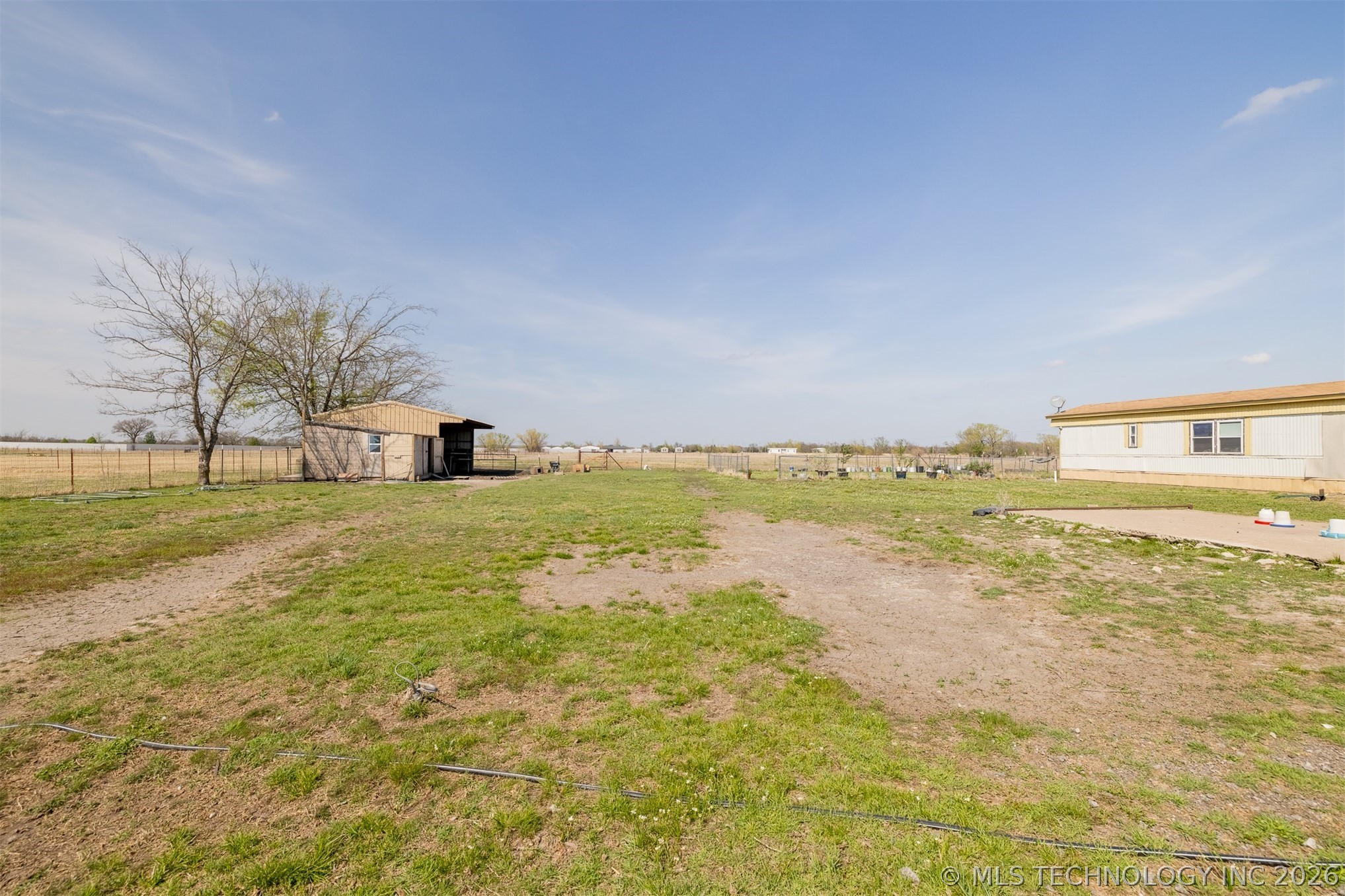 3851 Alt 75 Highway Property Photo 38