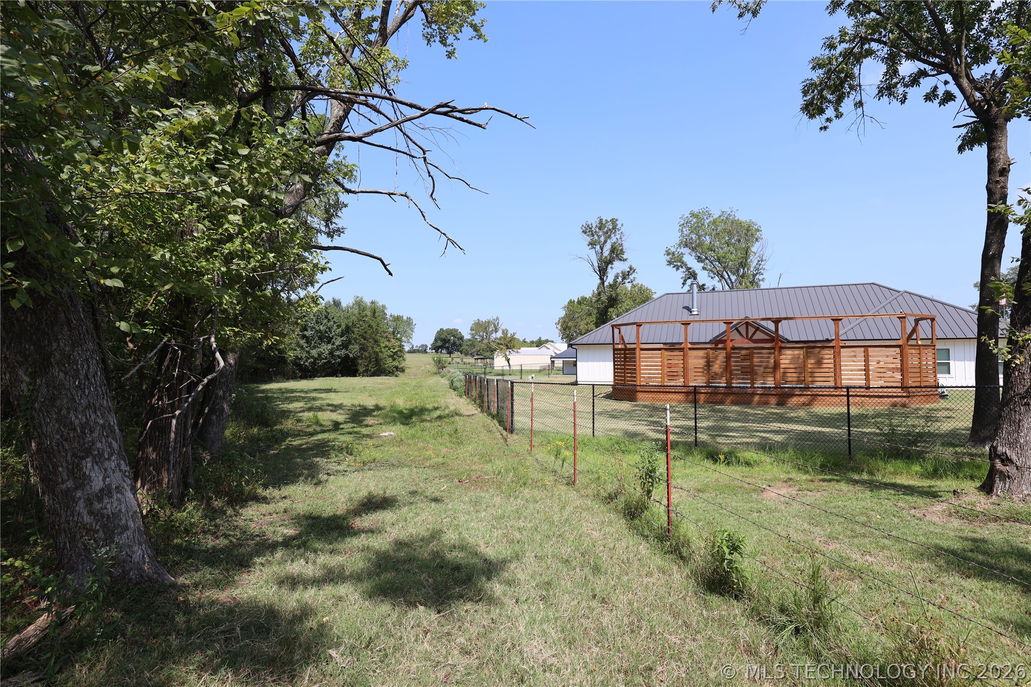 1 Cardell Way Property Photo 13