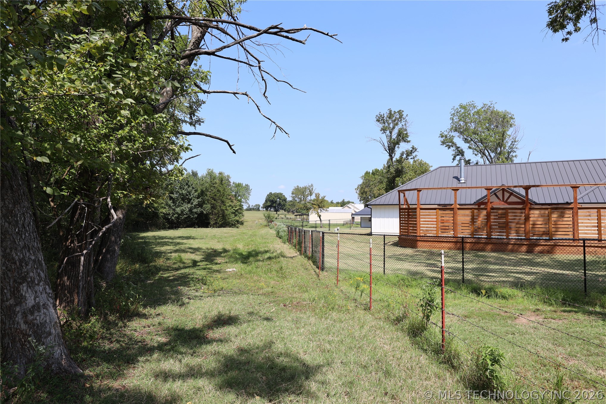 1 Cardell Way Property Photo 14