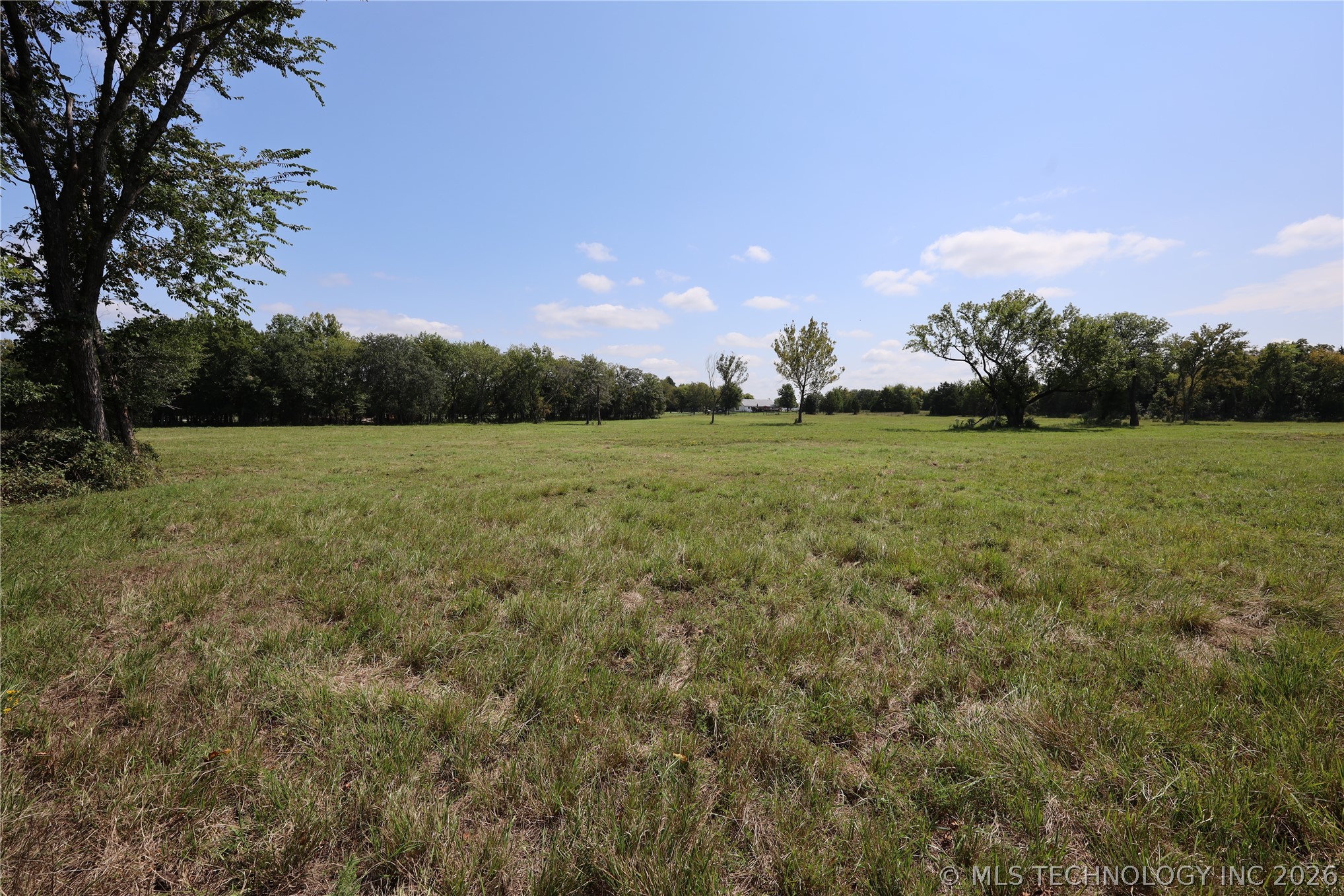1 Cardell Way Property Photo 18