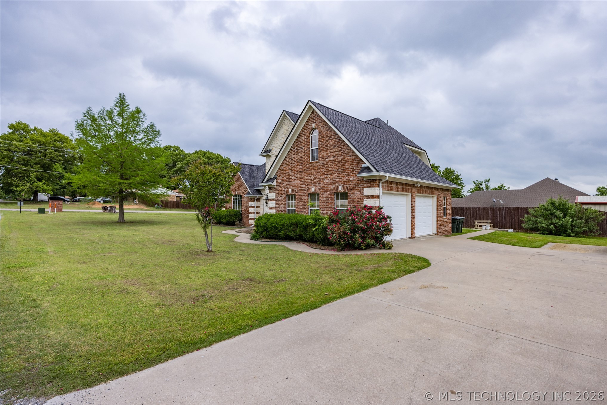 1425 Folsom Property Photo 4