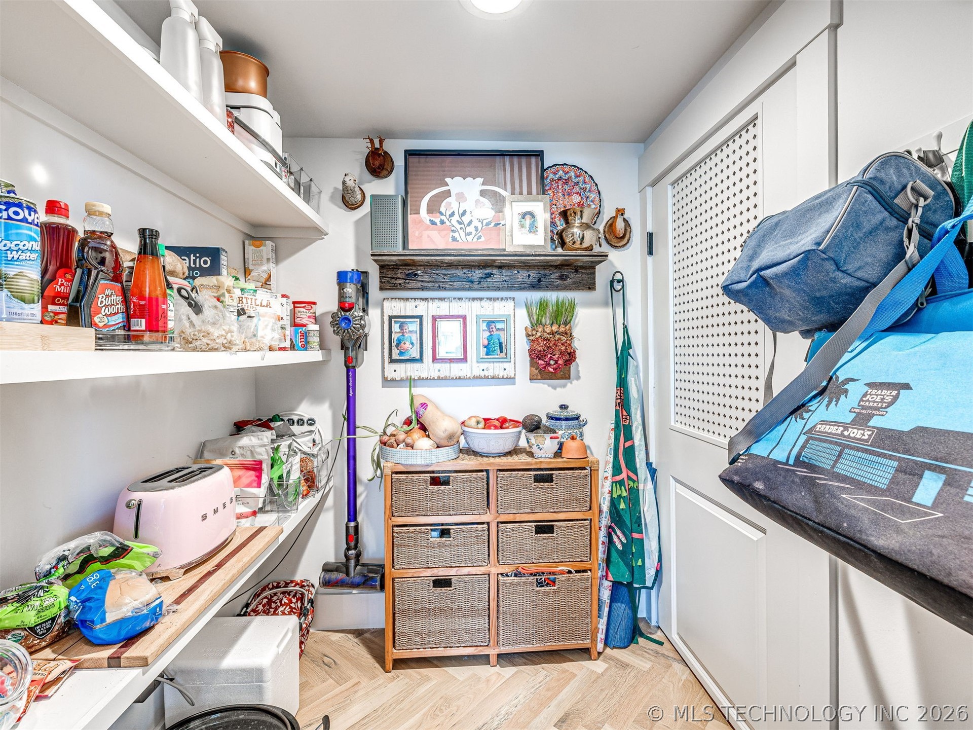 36 Hill Street Property Photo 25