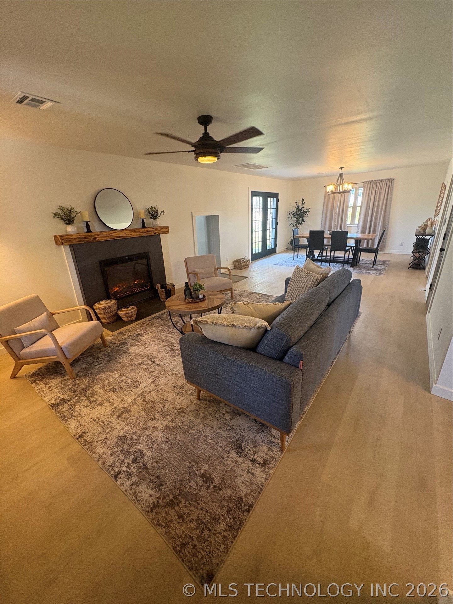 29220 S Ranch Lane Property Photo 7