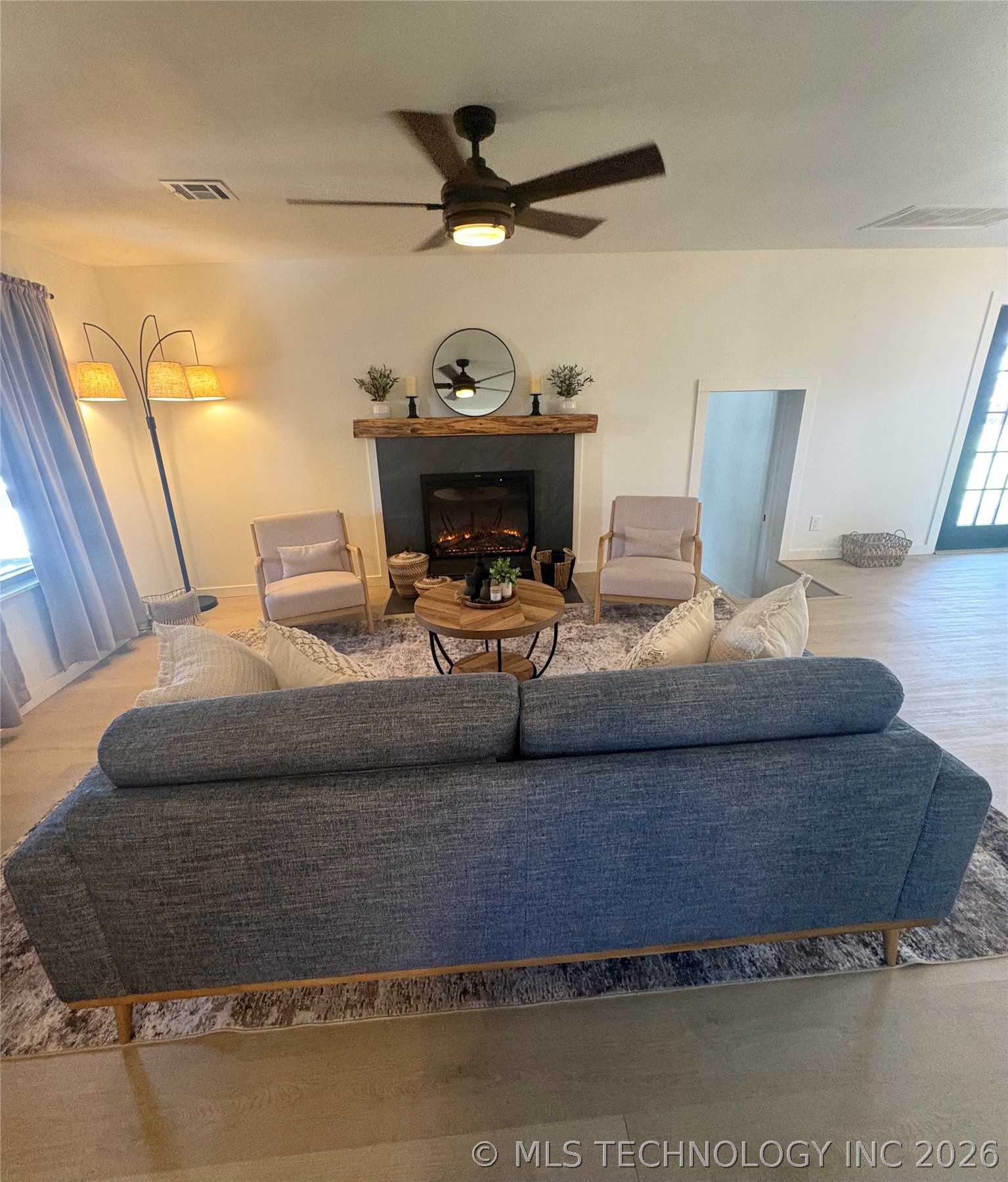 29220 S Ranch Lane Property Photo 11