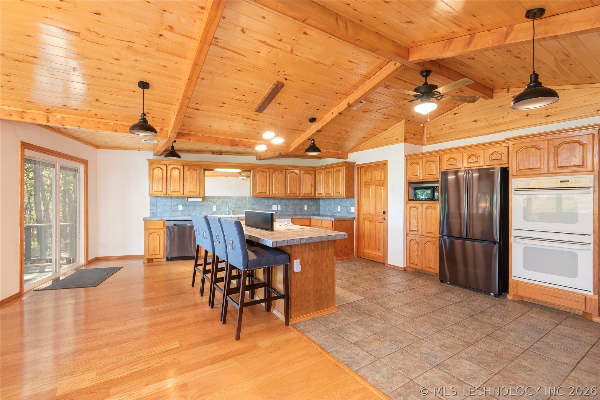 5016 Kw Property Photo 13