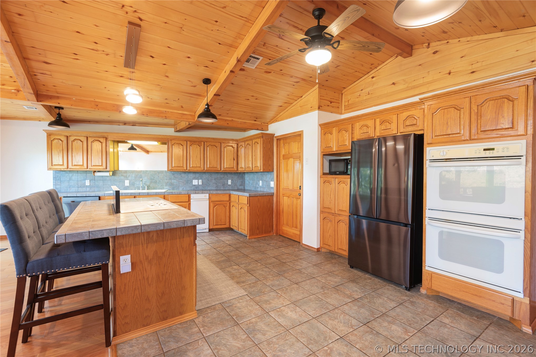 5016 Kw Property Photo 15