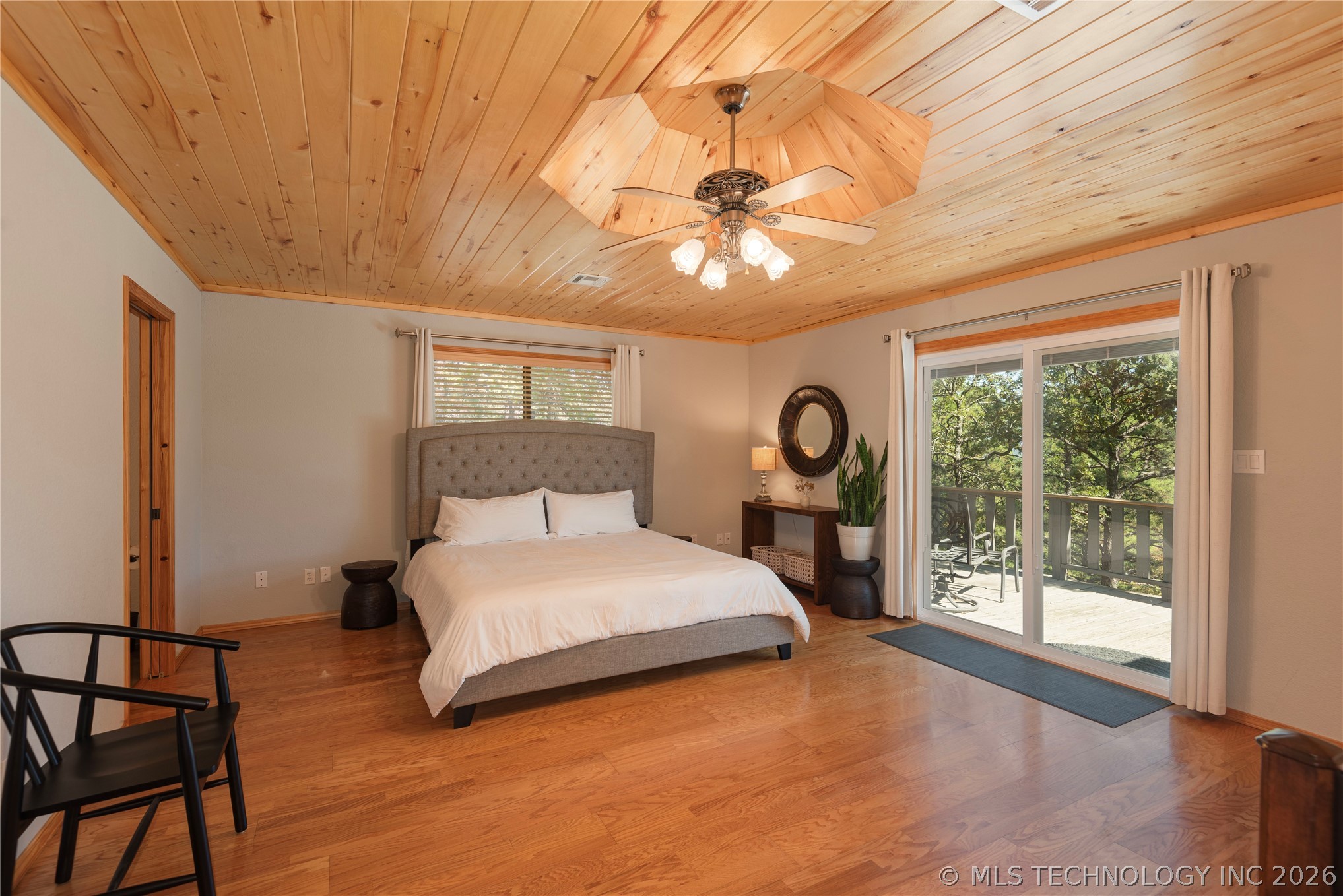 5016 Kw Property Photo 21