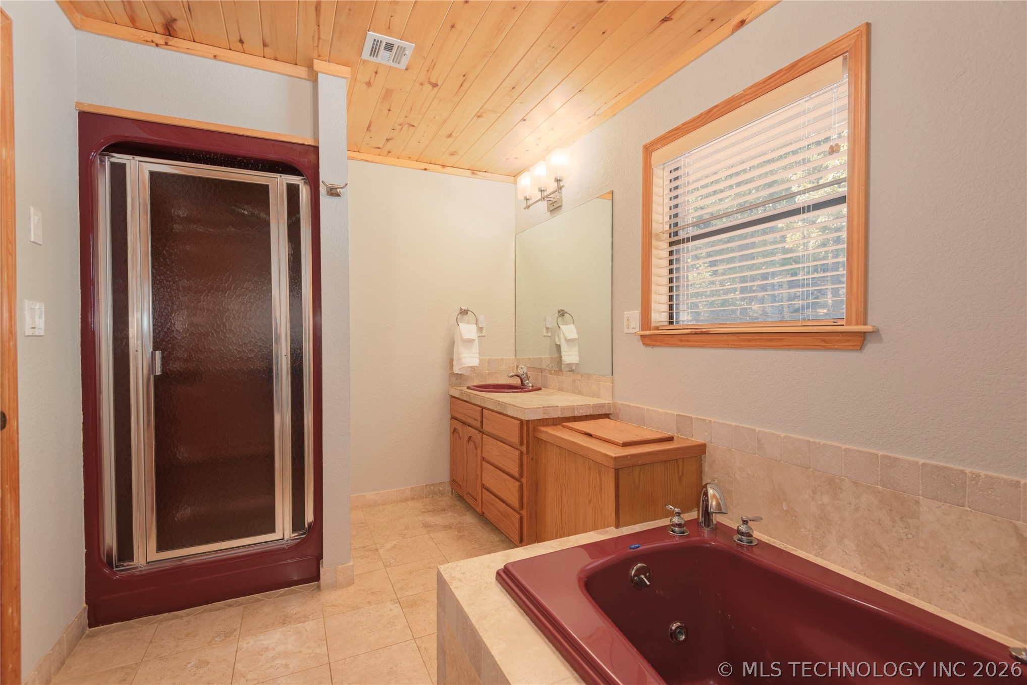 5016 Kw Property Photo 27