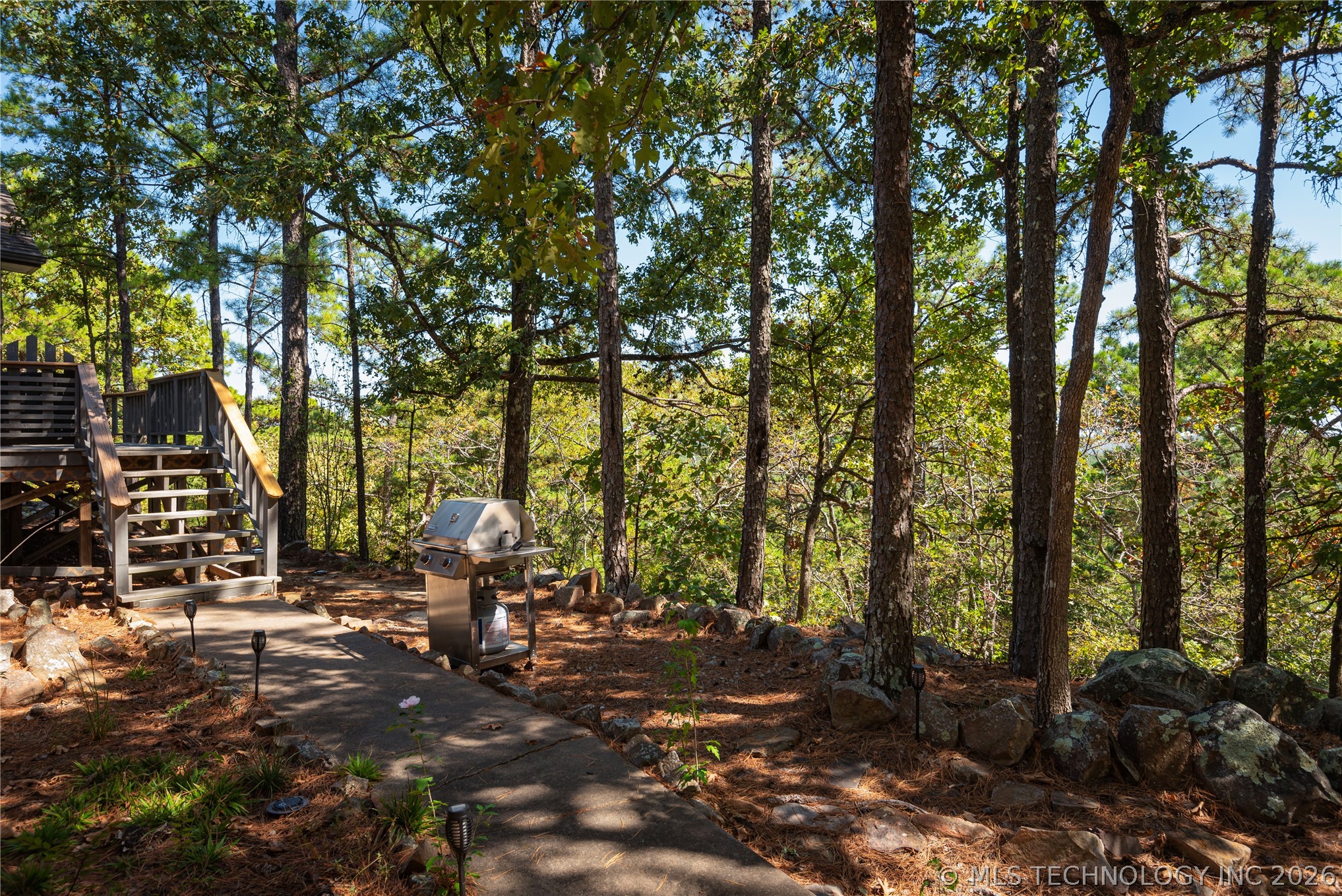 5016 Kw Property Photo 44