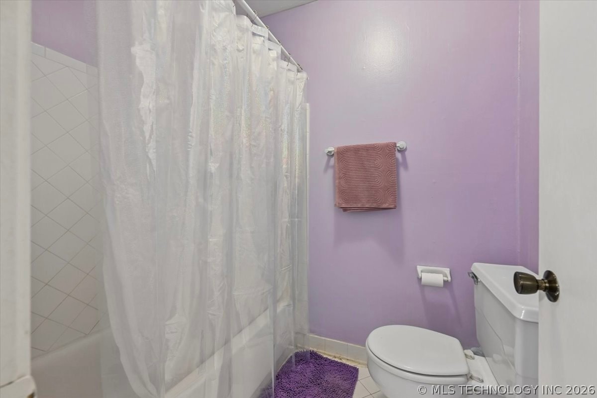 4334 E 67th Street 687 Property Photo 21