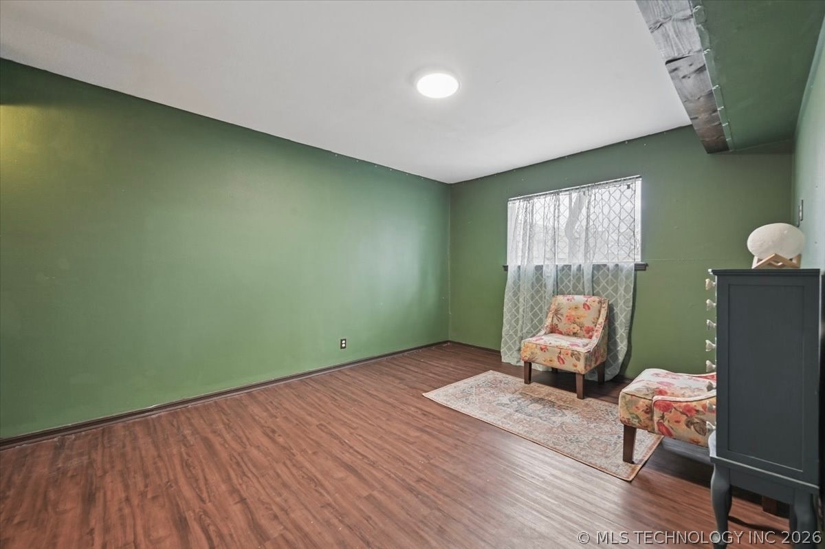 4334 E 67th Street 687 Property Photo 23