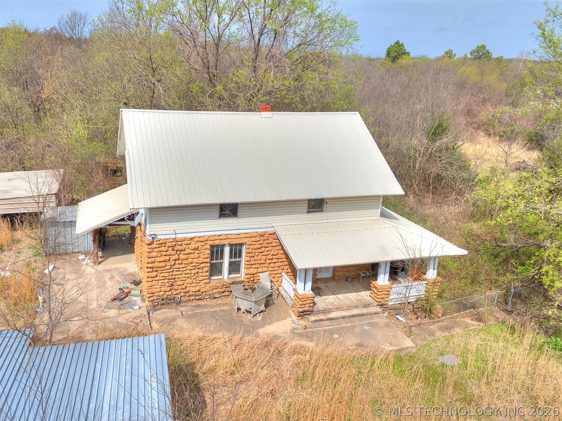 204 S Cedar Avenue Property Photo 7