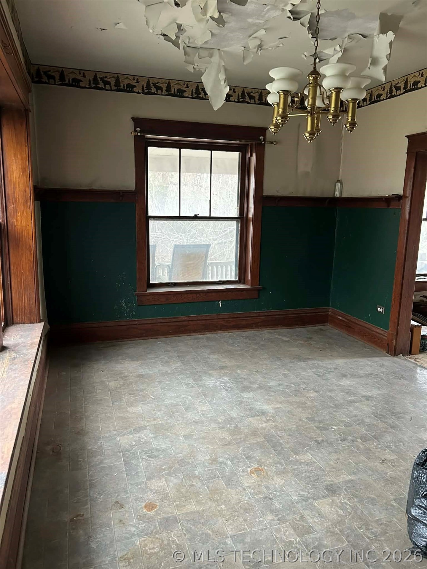 204 S Cedar Avenue Property Photo 26