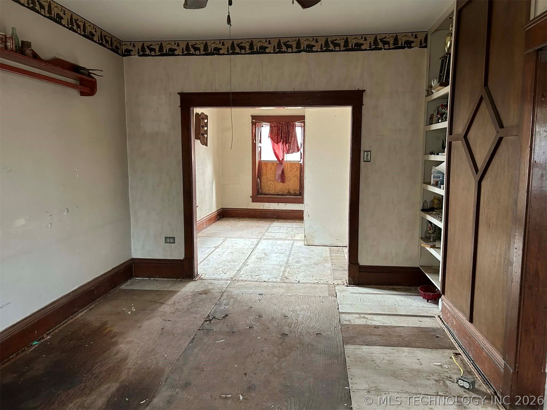 204 S Cedar Avenue Property Photo 32