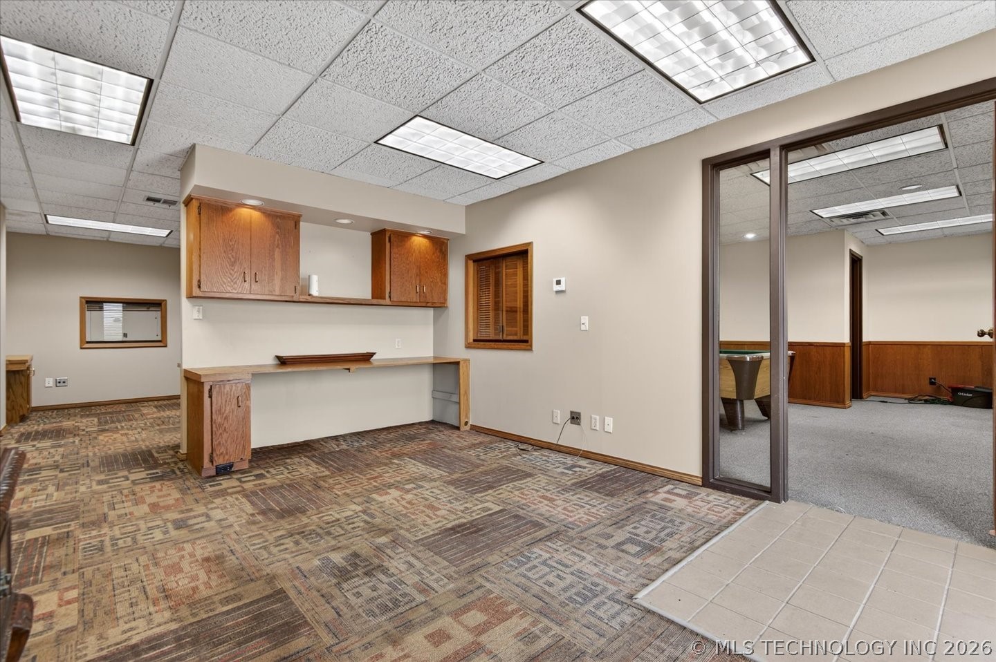 1065 Washington Boulevard Property Photo 5