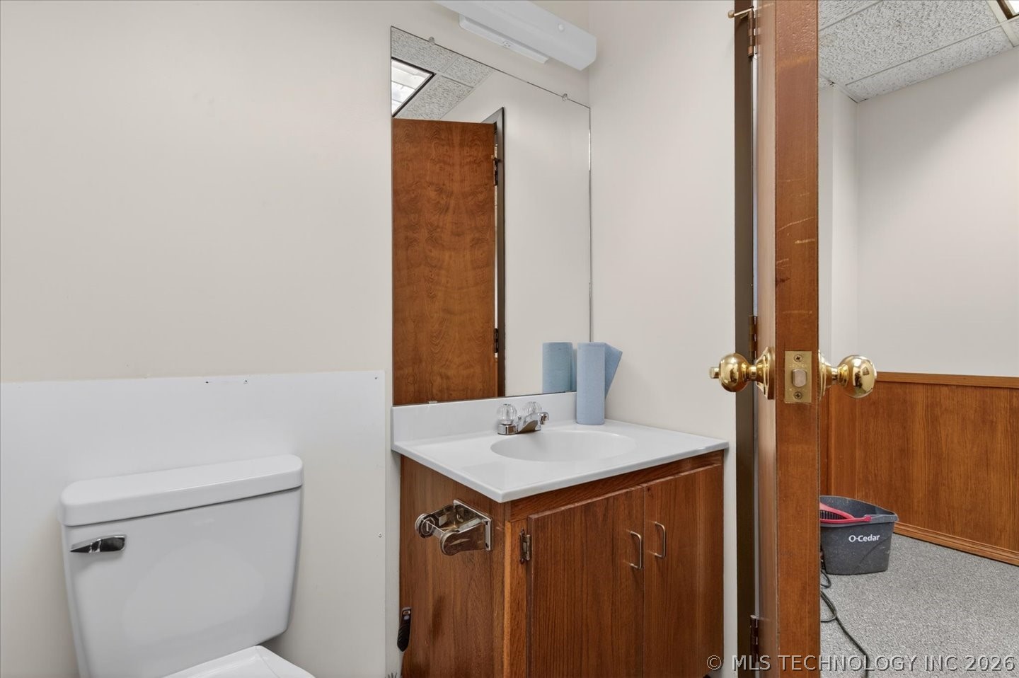 1065 Washington Boulevard Property Photo 10