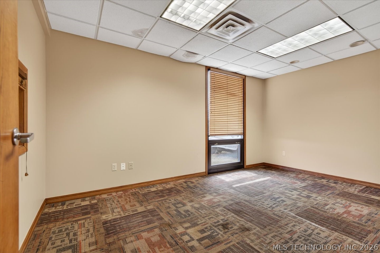 1065 Washington Boulevard Property Photo 15
