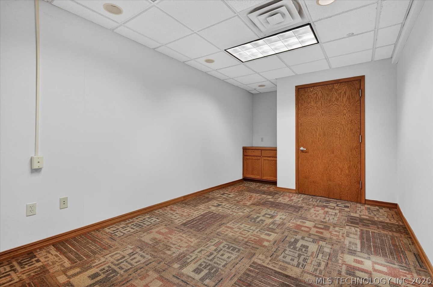 1065 Washington Boulevard Property Photo 17