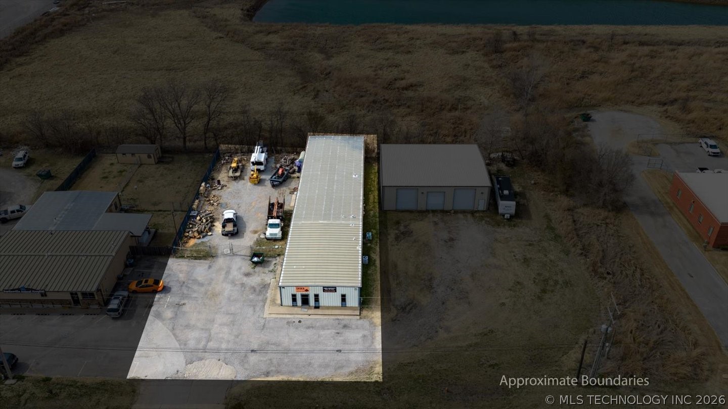 1065 Washington Boulevard Property Photo 27
