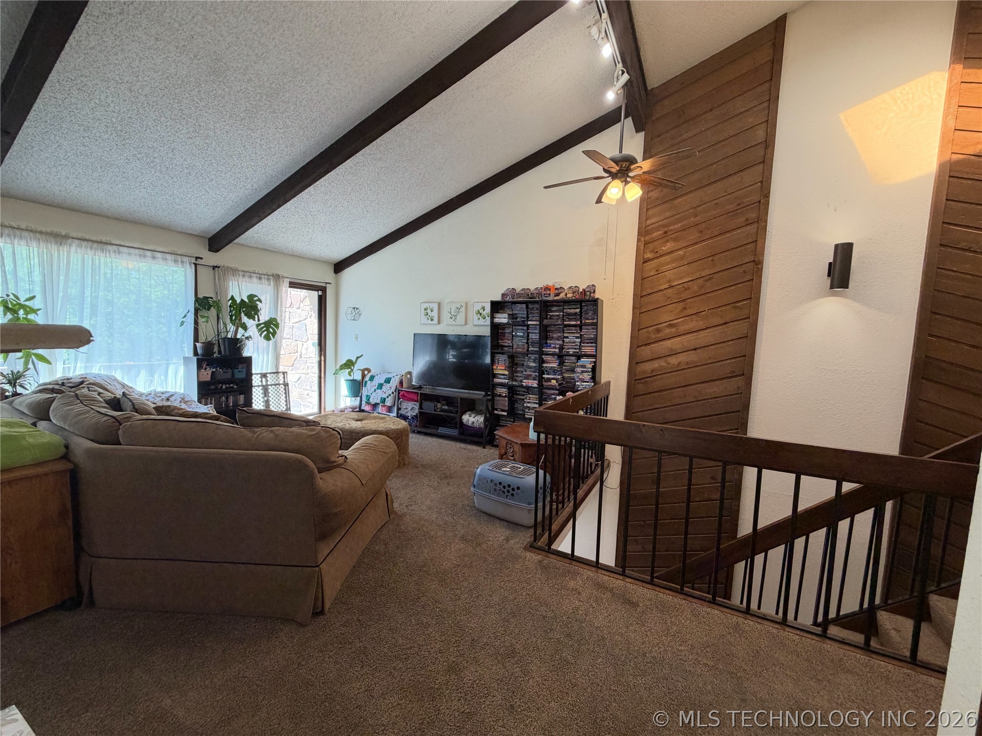 2855 E 90th Street 28 Property Photo 17