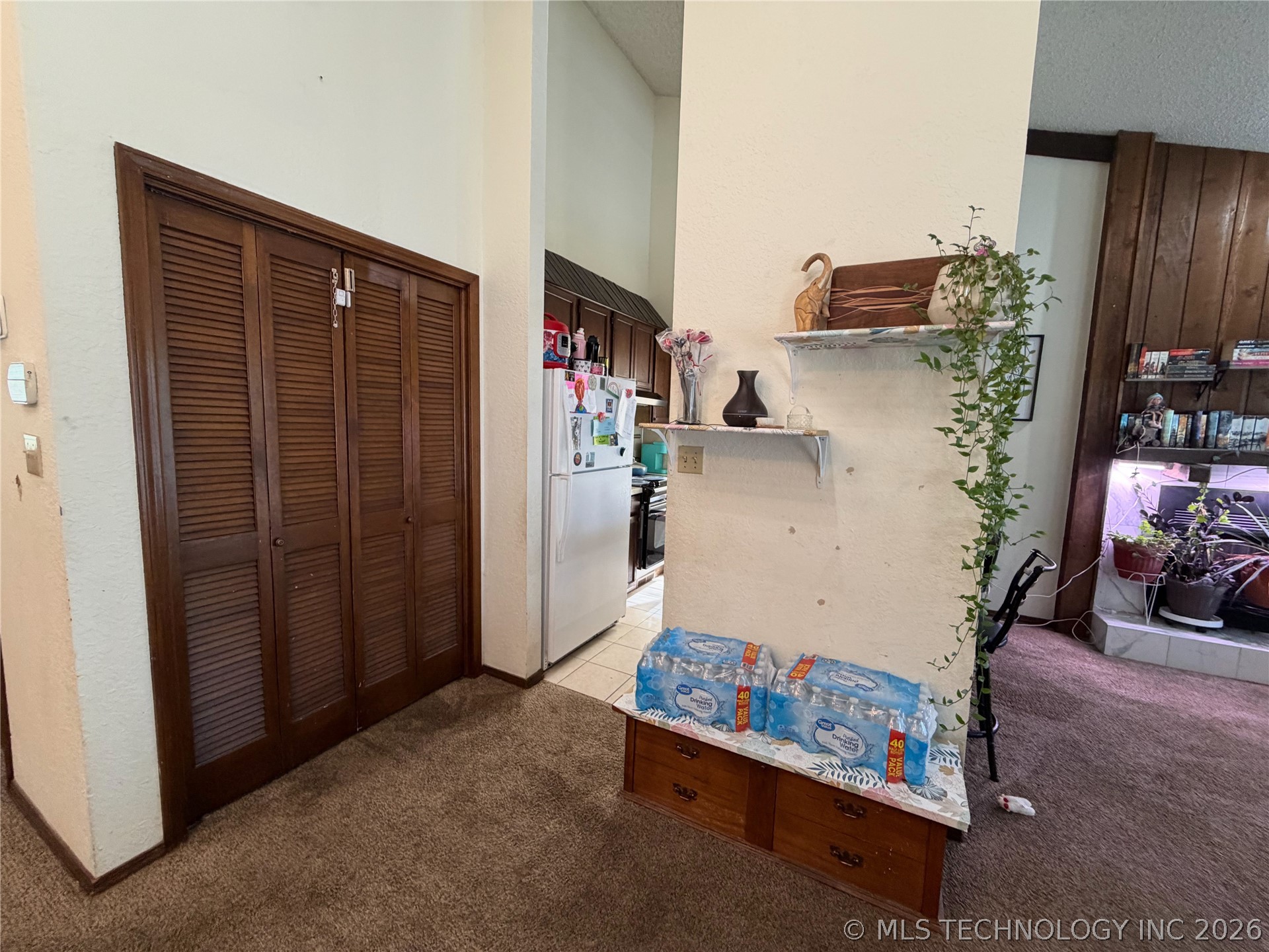 2855 E 90th Street 28 Property Photo 18