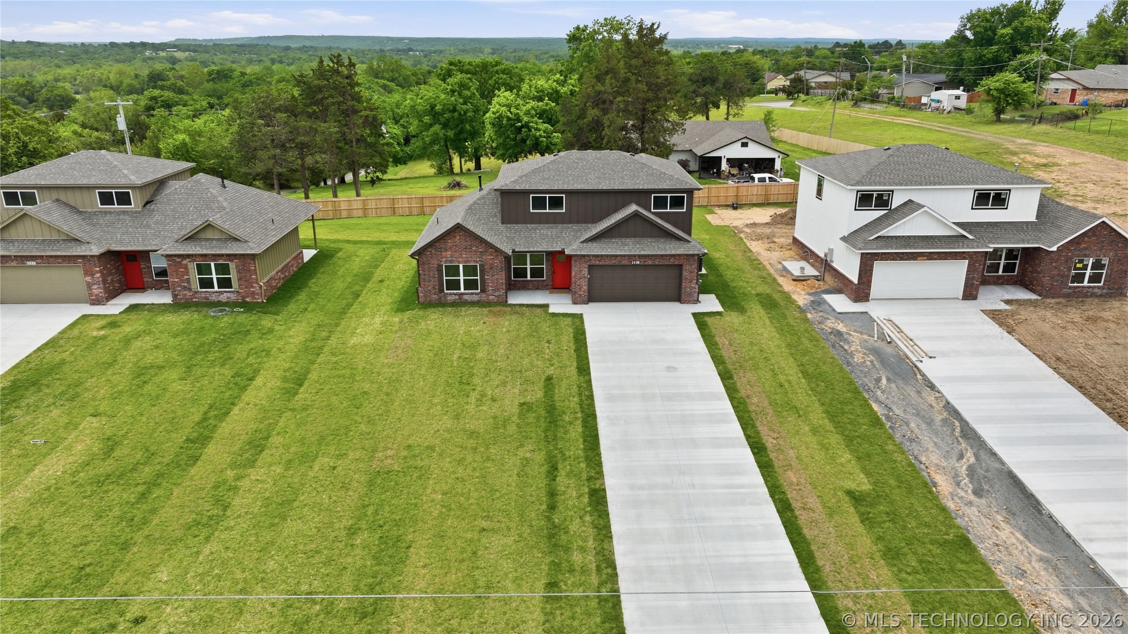 1528 E Grayson Avenue Property Photo 6
