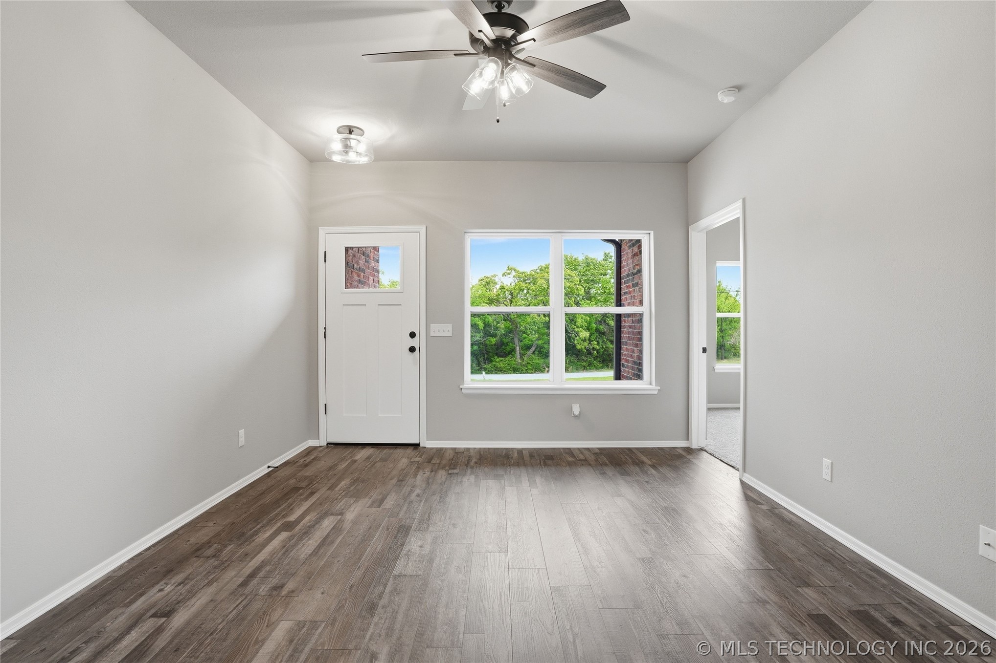 1528 E Grayson Avenue Property Photo 10