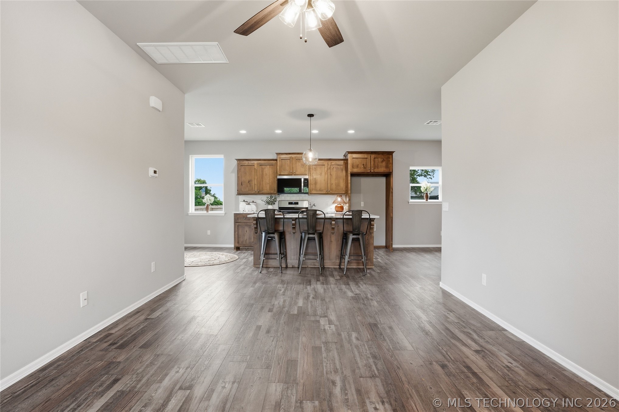 1528 E Grayson Avenue Property Photo 11