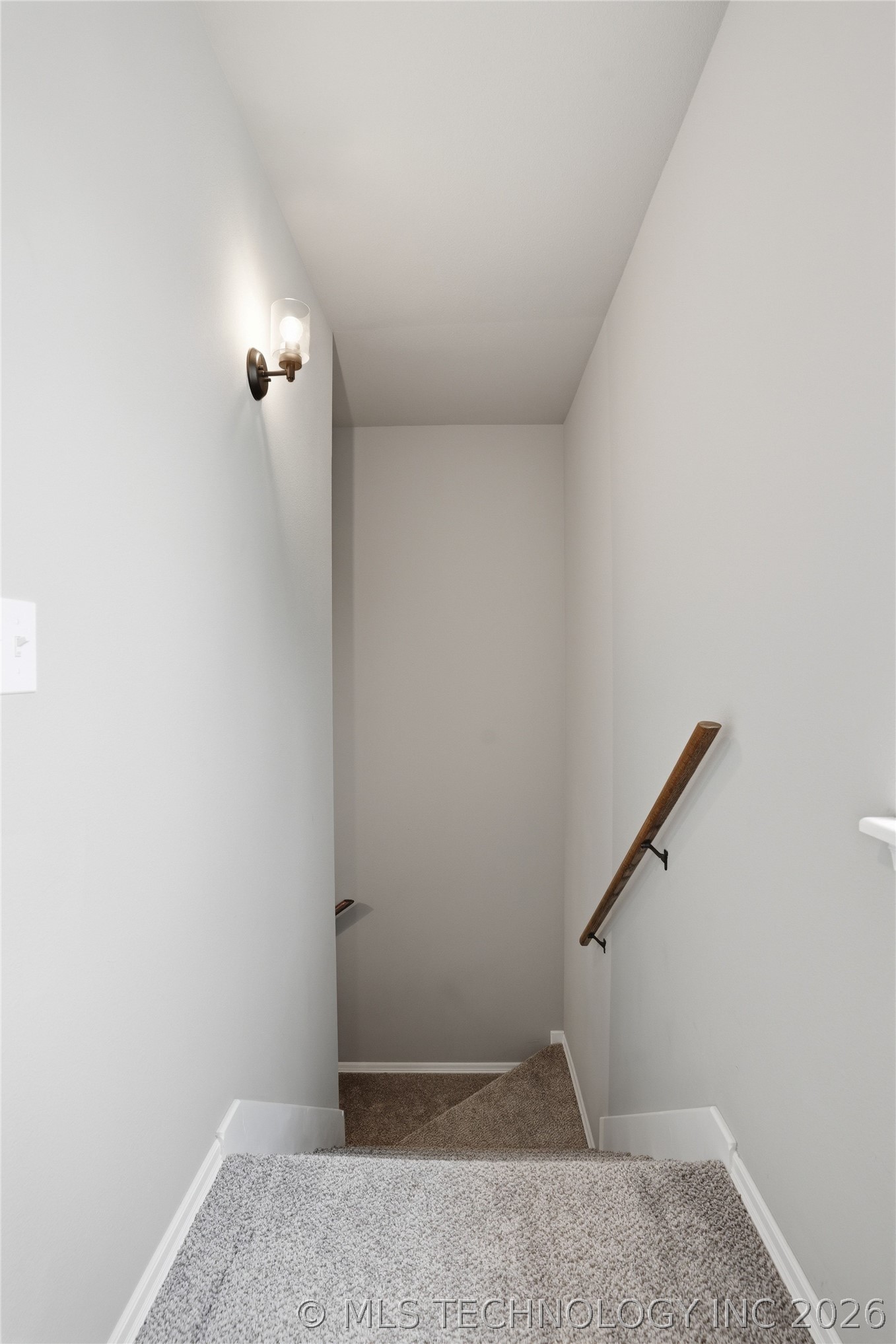 1528 E Grayson Avenue Property Photo 27