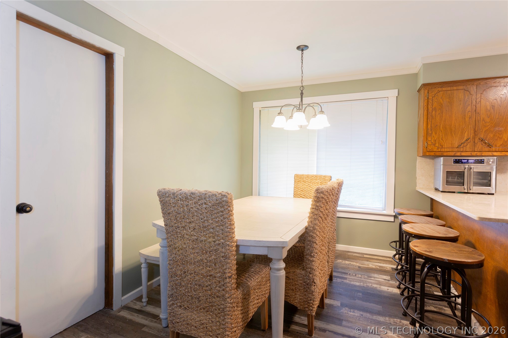 106754 S 4282 Property Photo 21