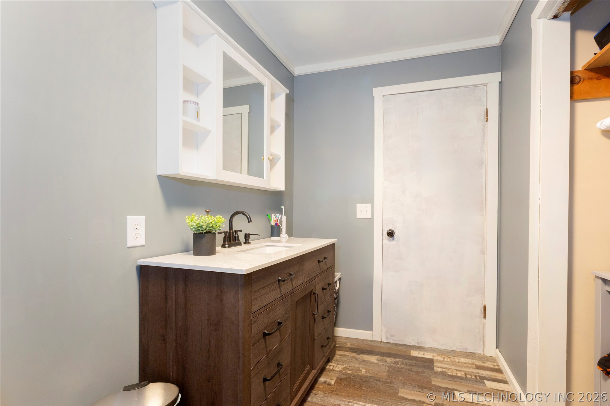 106754 S 4282 Property Photo 28