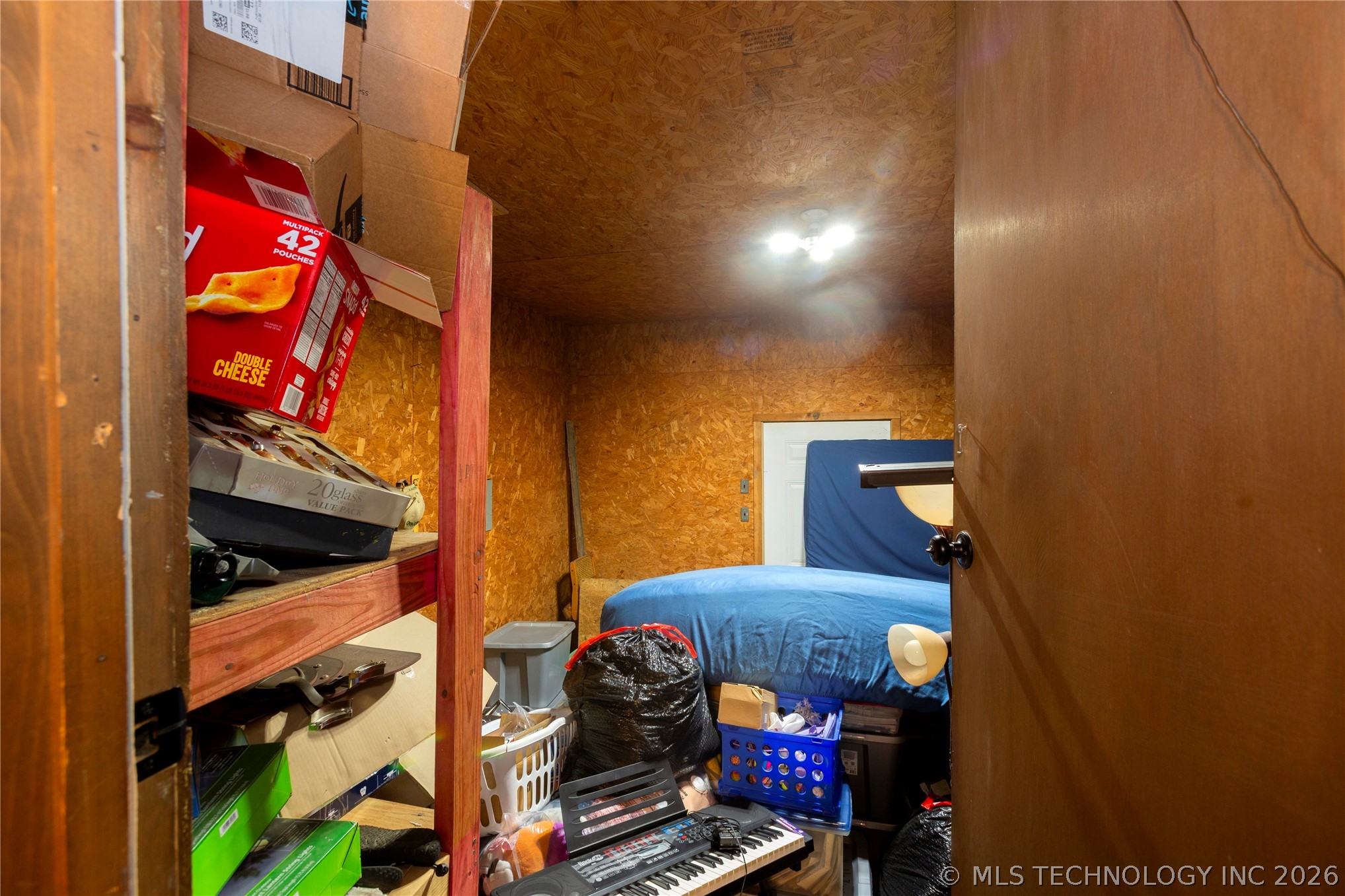 106754 S 4282 Property Photo 33