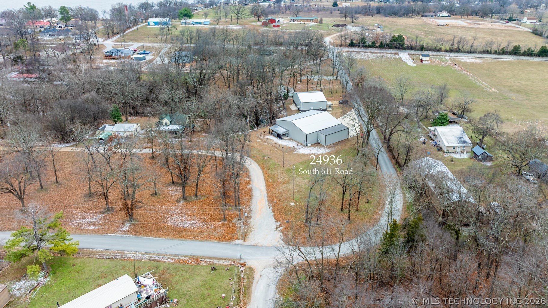 24936 S 611 Road Property Photo 1