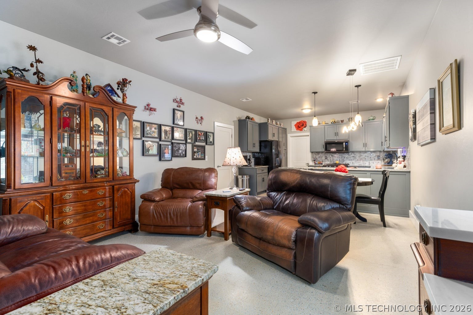 24936 S 611 Road Property Photo 9