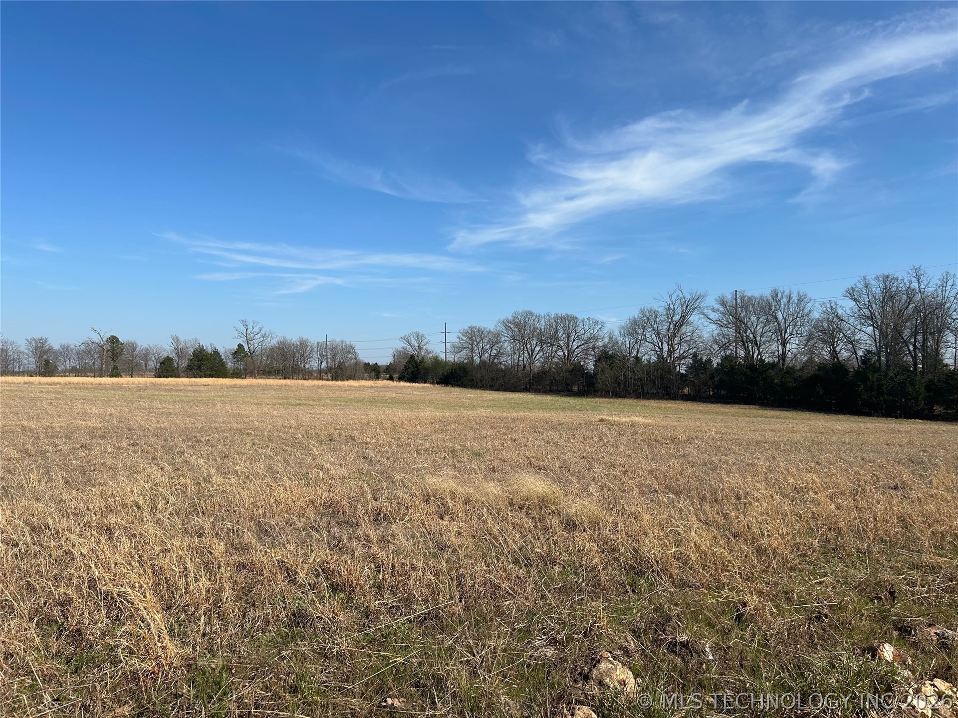 S 590 Road Property Photo 4